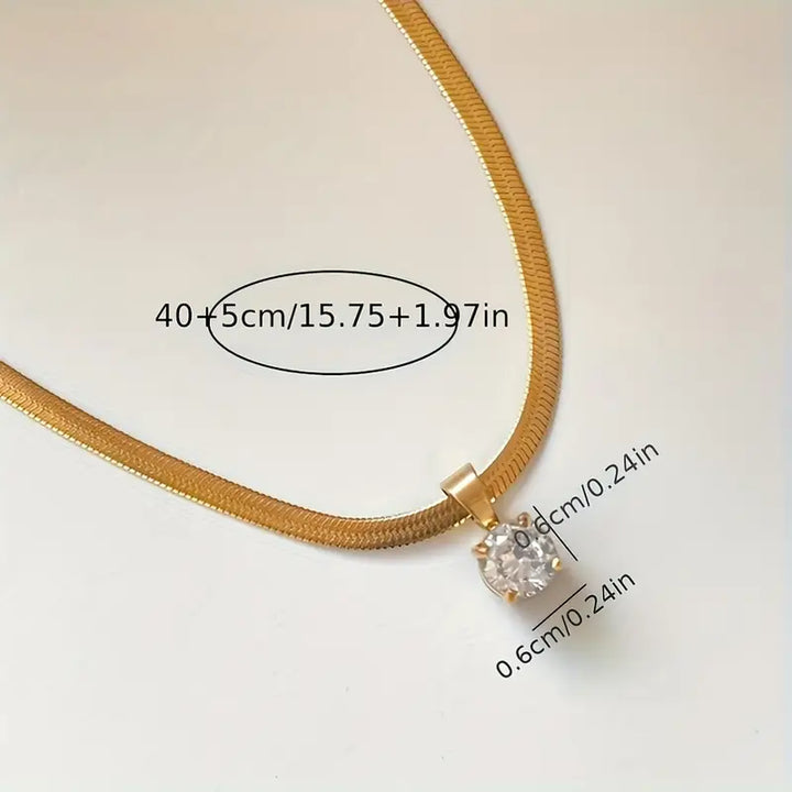 Orla & James - Elegant Rhinestone Pendant Necklace in Gold
