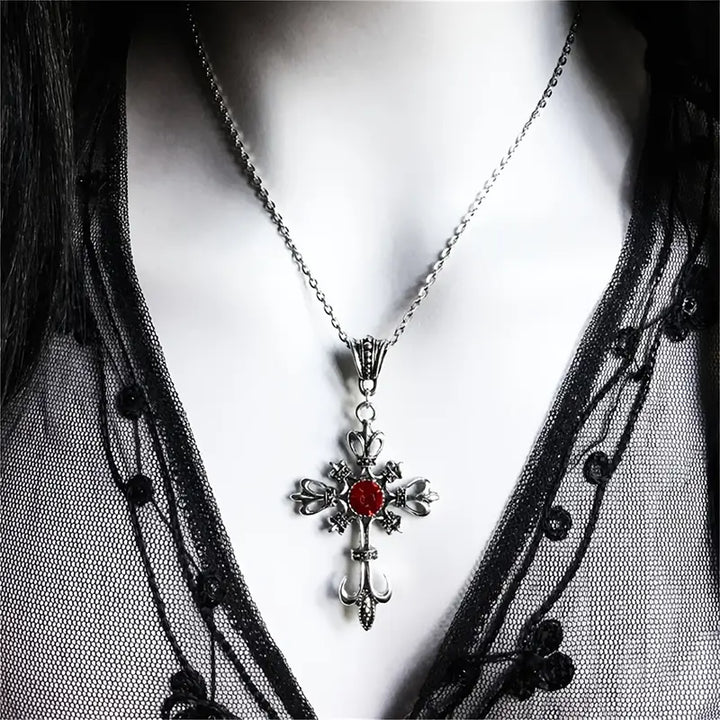 Orla & James - Noirelle Necklace | White Gold