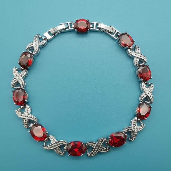 Orla & James- Flameaux Bracelet in White Gold