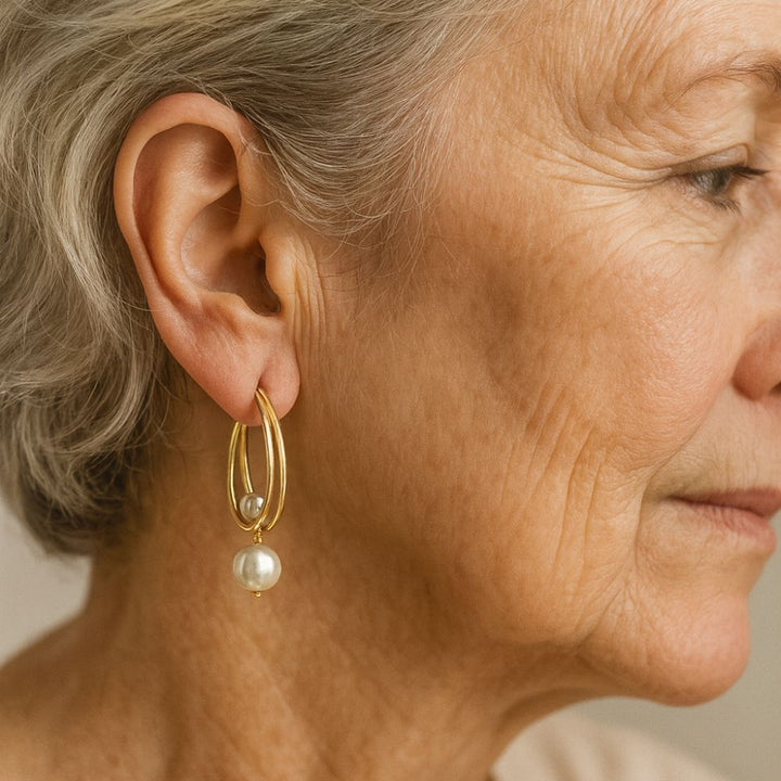 Orla & James - Vintage Charming Pearl Earrings
