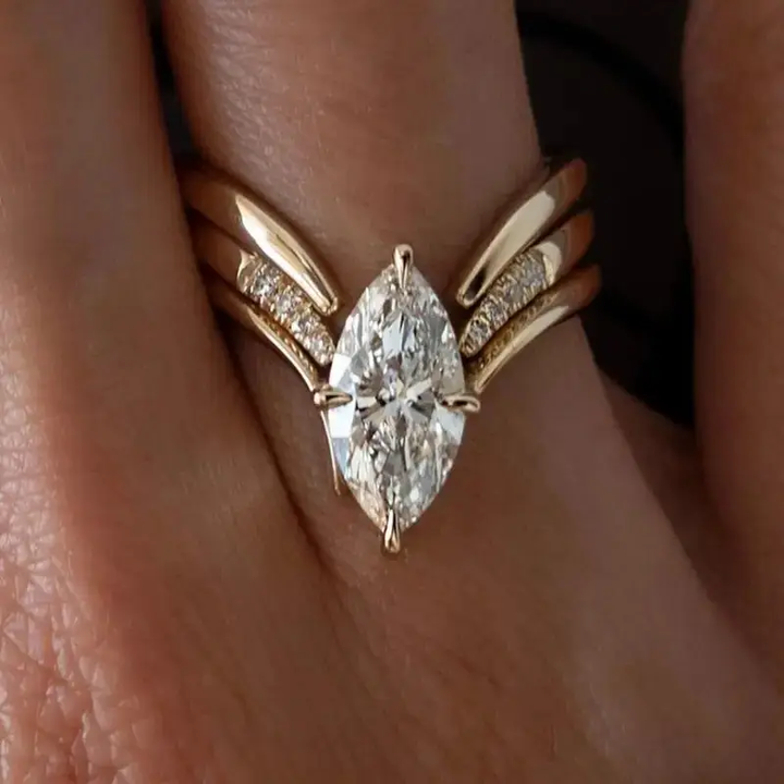 Orla & James - Drop Crown Gold Ring