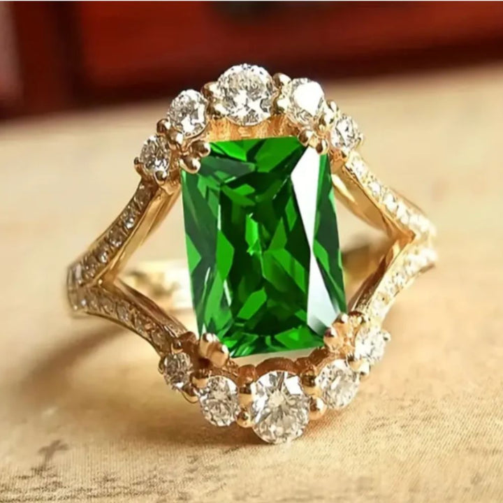 Orla & James - Grenthal Ring
